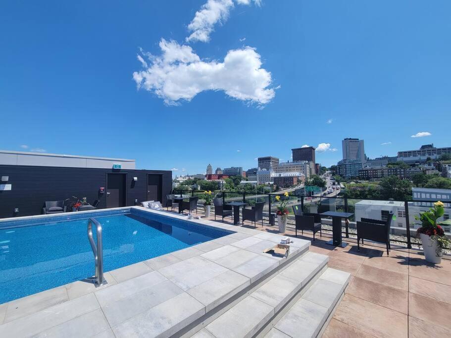 Condo 2 Ch - 500M Vieux-Quebec & Gym Экстерьер фото